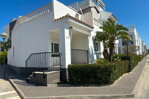 Bungalou a Torrevieja, Alicante, Torrevieja - € 199.500 | Ref: MCO-91193 - foto 3