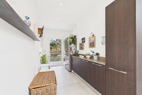 Villa i Le Rouret, Alpes-Maritimes, Le Rouret - € 1.995.000 | Ref: HH-16102705 - foto 10
