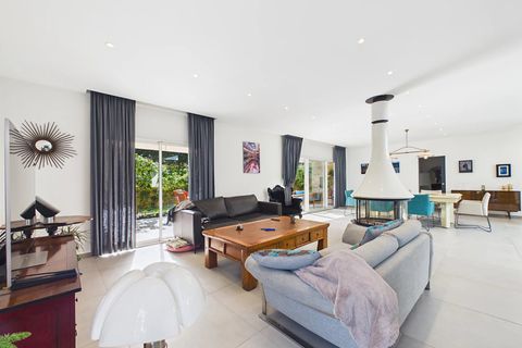 Villa i Le Rouret, Alpes-Maritimes, Le Rouret - € 1.995.000 | Ref: HH-16102705 - foto 11