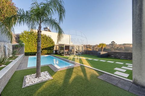 Villa i Guimaraes, Braga, Guimaraes - € 550.000 | Ref: 121751324-335 - foto 12