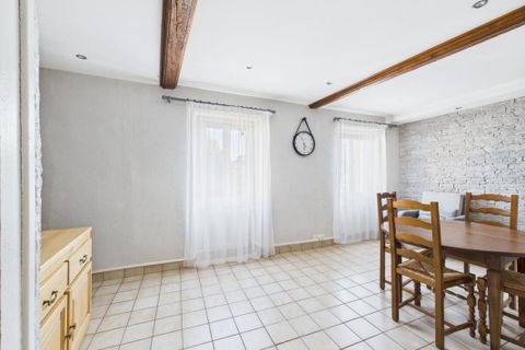 Villa a Volvic, Puy-de-Dome, Volvic - € 197.000 | Ref: 85000 - foto 22