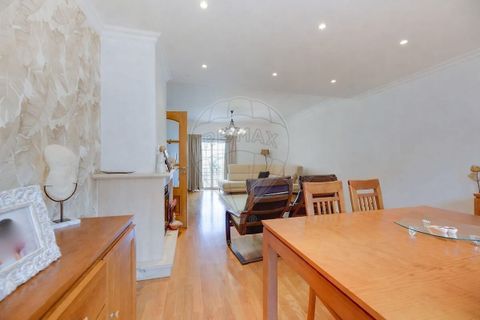Villa i Cascais, Lisbon, Cascais - € 918.000 | Ref: PE-123751726-5 - foto 8