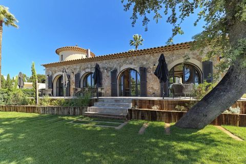 Villa i Antibes, Alpes-Maritimes, Antibes - € 9.975.000 | Ref: 86674480 - foto 1