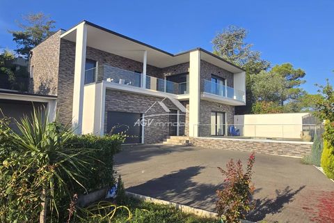 Villa a Alès, Gard, Alès - € 529.000 | Ref: 2536 - foto 2