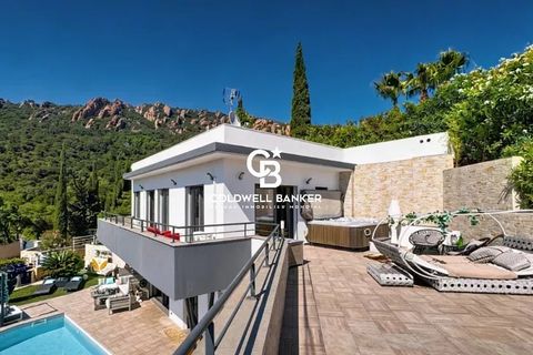 Villa i Saint-Raphaël, Var, Saint-Raphaël - € 1.390.000 | Ref: 86802719 - foto 27
