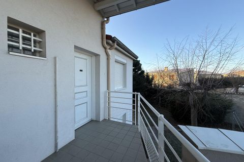 Dupleks i Bonson, Loire, Bonson - € 135 000 | Ref: LH-OL-BONSON303 - foto 2
