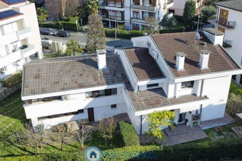 Villa a Padua, Padua, Padua - € 750.000 | Ref: M2103 - foto 39