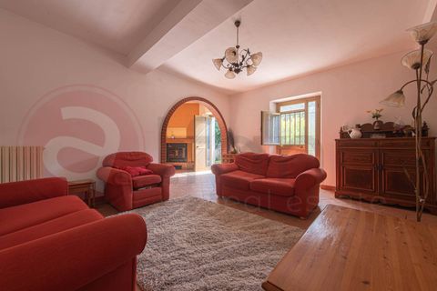 Villa a Arpino, Frosinone, Arpino - € 105.000 | Ref: AC99-149-1735 - foto 2