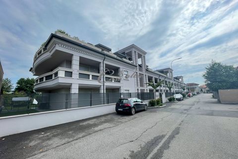 Parkeringsplads i Seregno, Monza and Brianza, Seregno - € 38.000 | Ref: L770 - foto 9