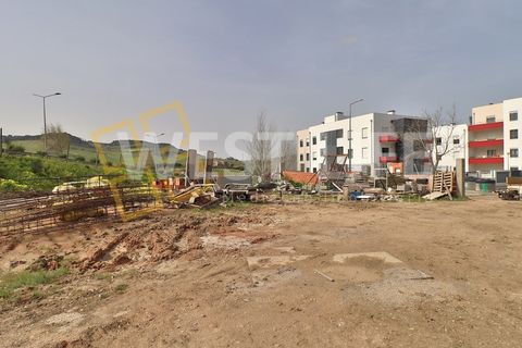 Helårsgrund i Matacaes, Lisbon, Matacaes - € 220.000 | Ref: 5848WT - foto 3