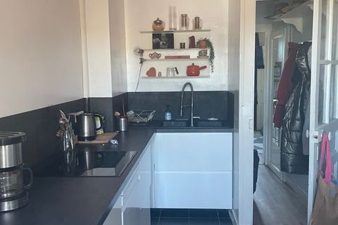 Estudi a Tours, Indre-et-Loire, Tours - € 350/mes | Ref: 812203 - foto 2