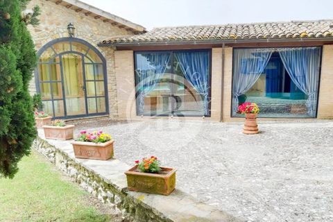 Villa a Montecastrilli, Terni, Montecastrilli - € 820.000 | Ref: UR 13 - foto 9