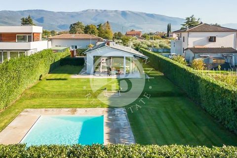 Villa i Foligno, Perugia, Foligno - € 595.000 | Ref: UR 22 - foto 3