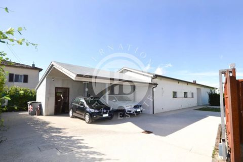 Villa i Foligno, Perugia, Foligno - € 595.000 | Ref: UR 22 - foto 13