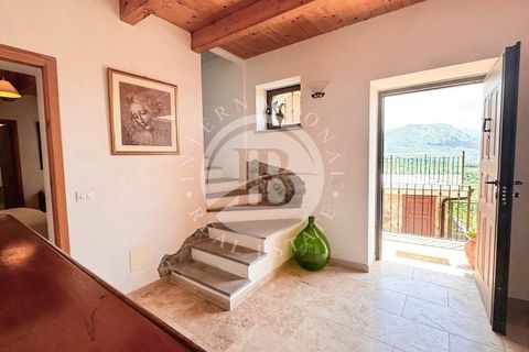 Villa a Cosenza, Cosenza, Cosenza - € 180.000 | Ref: IS 10 - foto 7