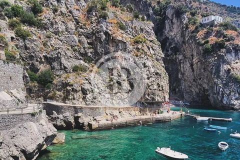 Villa a Praiano, Salerno, Praiano - € 1.950.000 | Ref: IS 15 - foto 2
