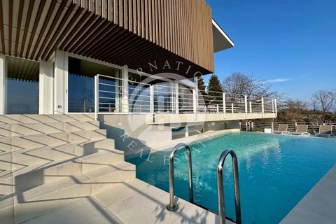 Villa a Verbania, Verbano Cusio Ossola, Verbania - € 1.980.000 | Ref: AG 3 - foto 7