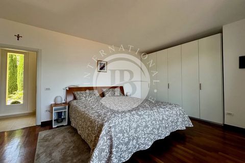 Villa a Oggebbio, Verbano Cusio Ossola, Oggebbio - € 1.650.000 | Ref: AG 11 - foto 24