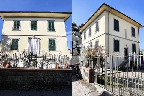 Villa i Lucca, Lucca, Lucca - € 645.000 | Ref: RI 17 - foto 1