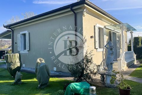 Villa i Lucca, Lucca, Lucca - € 600.000 | Ref: RI 19 - foto 4