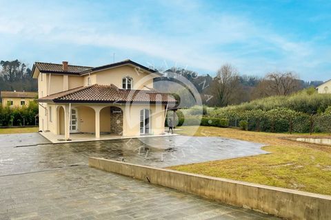Villa i Lucca, Lucca, Lucca - € 850.000 | Ref: RI 20 - foto 1