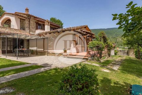 Villa a Cortona, Arezzo, Cortona - € 1.150.000 | Ref: IB 800 - foto 2