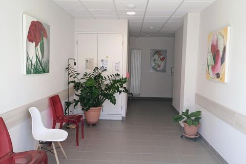 L'establiment comercial a Replonges, Ain, Replonges - € 4.828/mes | Ref: L6775000100070002 - foto 2