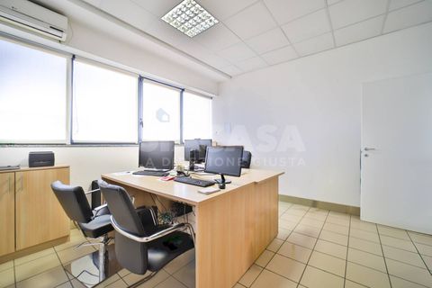 Erhvervsejendom i Vimercate, Monza and Brianza, Vimercate - € 550.000 | Ref: CAP.VIMERCATE-TS550V - foto 7