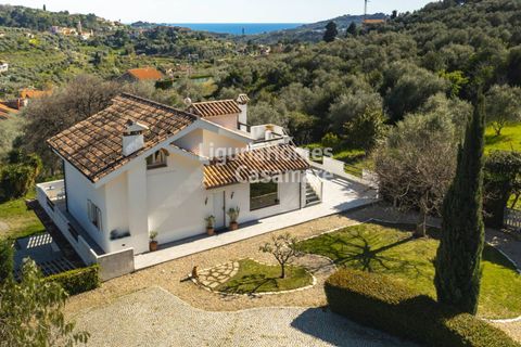Villa in Imperia, Imperia, Imperia - € 725.000 | Ref: 6V18 - foto 1