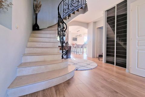 Villa i La Queue-les-Yvelines, Yvelines, La Queue-les-Yvelines - € 734.000 | Ref: 200019 - foto 2