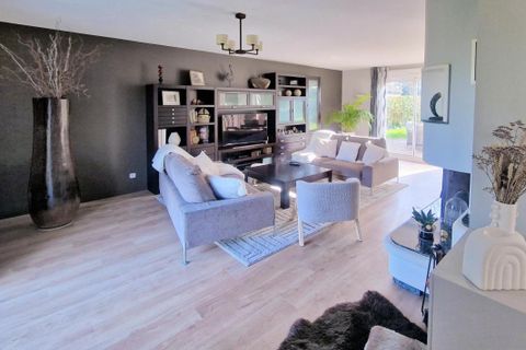 Villa i La Queue-les-Yvelines, Yvelines, La Queue-les-Yvelines - € 734.000 | Ref: 200019 - foto 3