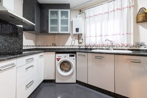 Lejlighed i Valencia, Valencia, Valencia - € 250.000 | Ref: 71c0bbd1-b86d-42a2-9 - foto 12