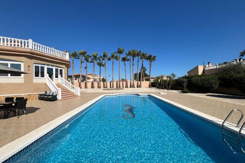 Villa a Catral, Alicante, Catral - € 449.995 | Ref: R11900D - foto 37
