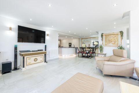 Villa a Benalmadena, Malaga, Benalmadena - € 1.190.000 | Ref: HFMs688241 - foto 7