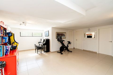 Villa a Estepona, Malaga, Estepona - € 1.600.000 | Ref: HFMs688262 - foto 34