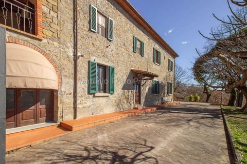 Farm hus i Loro Ciuffenna, Arezzo, Loro Ciuffenna - € 468.000 | Ref: R43-915558 - foto 5