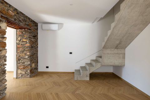 Villa a Luino, Varese, Luino - € 410.000 | Ref: W-047V6Q-940158 - foto 28