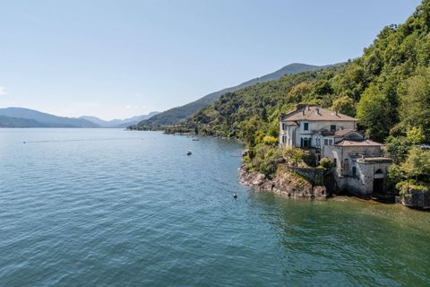 Villa i Cannobio, Verbano Cusio Ossola, Cannobio - € 4 500 000 | Ref: W-0467ZB-940292 - foto 16