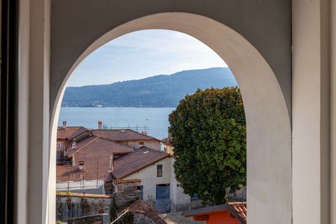 Villa a Verbania, Verbano Cusio Ossola, Verbania - € 485.000 | Ref: W-0463OY-940472 - foto 2