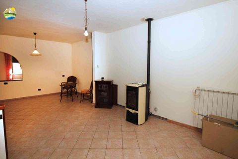 Villa a Montefino, Teramo, Montefino - € 127.000 | Ref: EL1153-940645 - foto 9