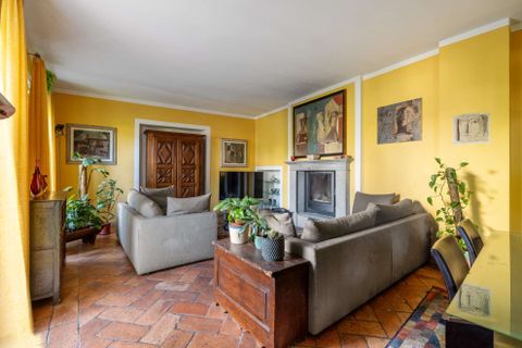 Villa a Verbania, Verbano Cusio Ossola, Verbania - € 1.250.000 | Ref: W-02YG3G-940901 - foto 16