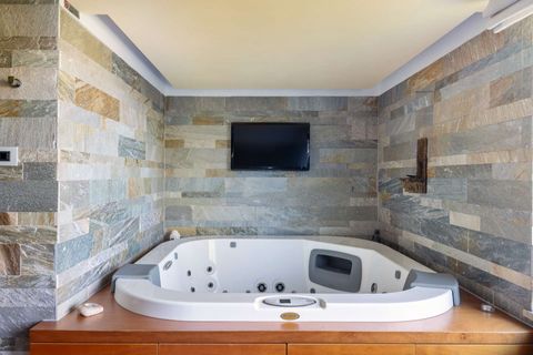 Villa a Ranco, Varese, Ranco - € 1.100.000 | Ref: W-047DYB-940922 - foto 13