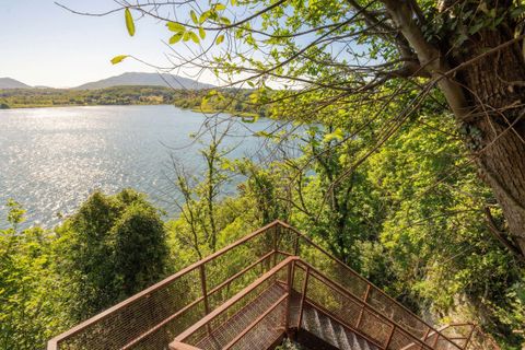 Villa a Ispra, Varese, Ispra - € 1.600.000 | Ref: W-04713L-941071 - foto 24