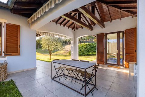 Villa i Taino, Varese, Taino - € 790.000 | Ref: W-047DEJ-941137 - foto 14