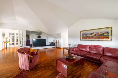 Villa a Arona, Novara, Arona - € 850.000 | Ref: W-046H6U-941697 - foto 4