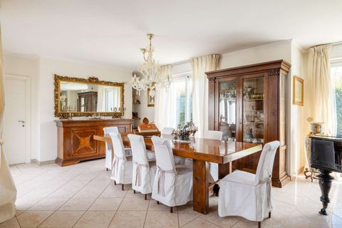 Villa a Arona, Novara, Arona - € 850.000 | Ref: W-046H6U-941697 - foto 6