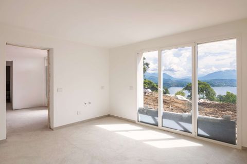 Villa i Belgirate, Verbano Cusio Ossola, Belgirate - € 990.000 | Ref: W-02ZI91-941718 - foto 13