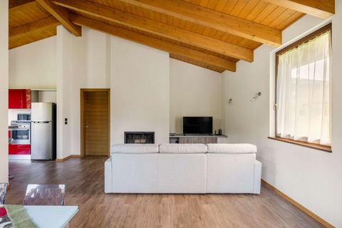Villa i Angera, Varese, Angera - € 695.000 | Ref: W-046C6U-941913 - foto 9
