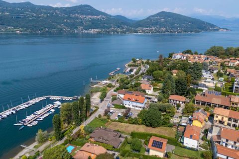 Villa a Ranco, Varese, Ranco - € 530.000 | Ref: W-0463RP-941937 - foto 2