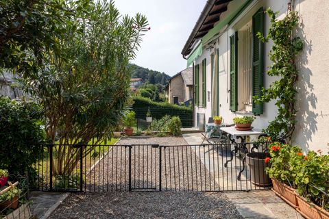 Villa a Ranco, Varese, Ranco - € 530.000 | Ref: W-0463RP-941937 - foto 5